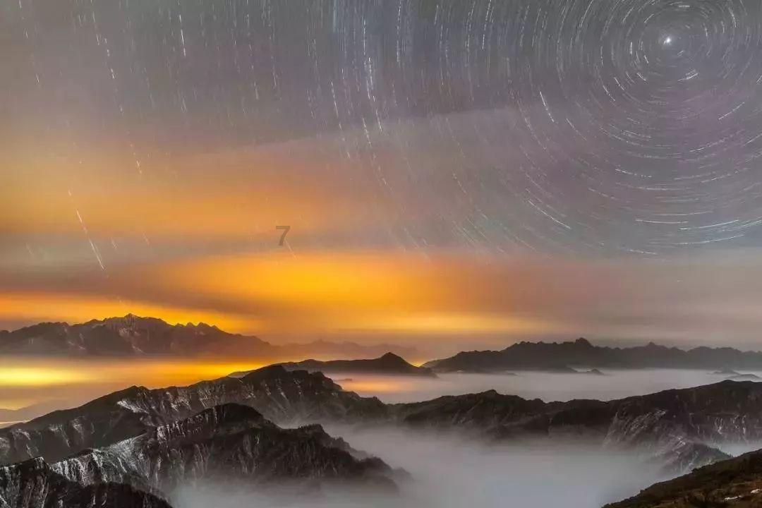逃离办公室房间
